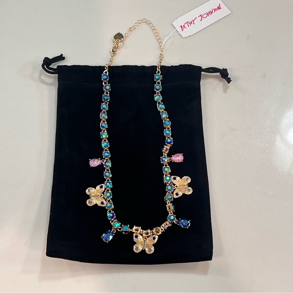 Betsey Johnson Buggin Out Iridescent Butterfly Necklace and Bracelet Set - Picture 6 of 8